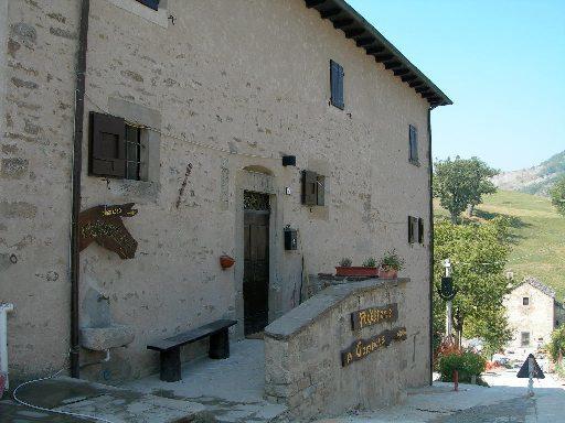 Ostello Podesteria Di Gombola Polinago Exterior foto