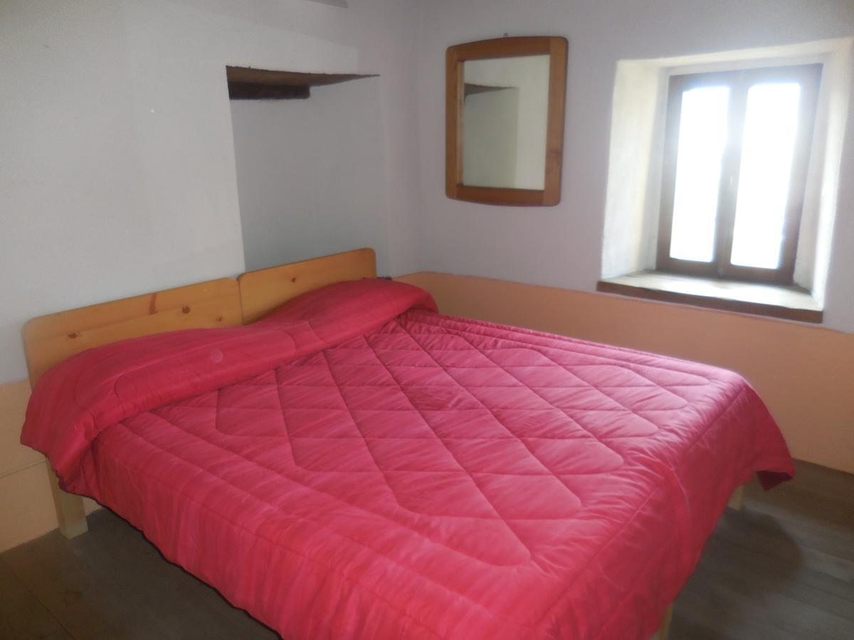 Ostello Podesteria Di Gombola Polinago Zimmer foto